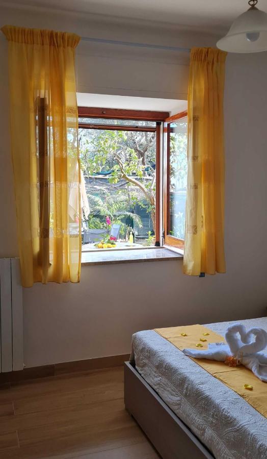 Rita Home B&B Sorrento Esterno foto